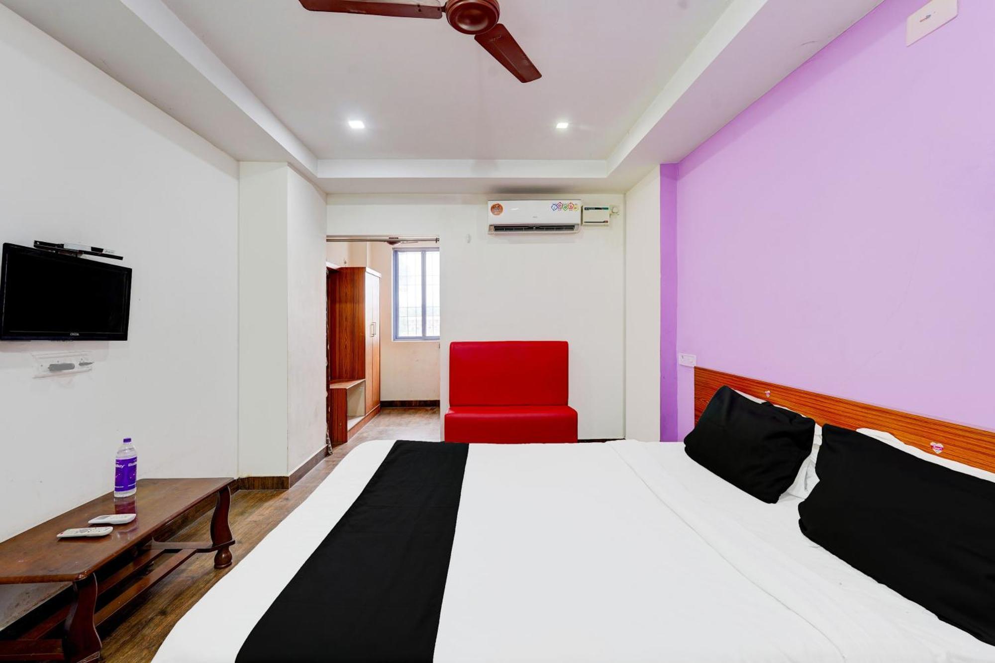 Hotel O Ambur Bagian luar foto