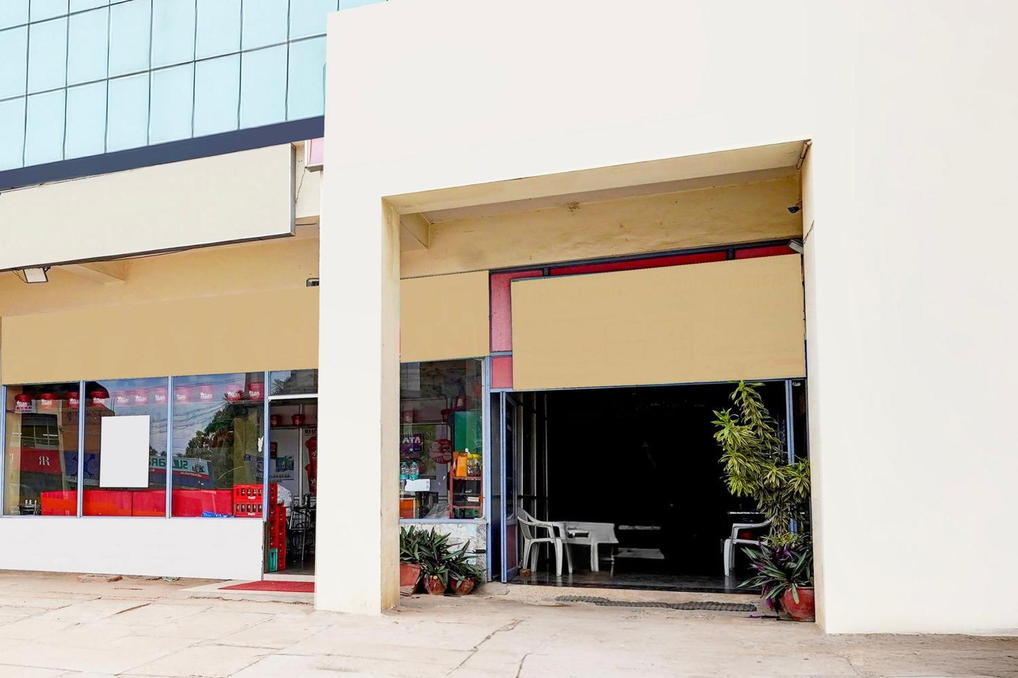 Hotel O Ambur Bagian luar foto