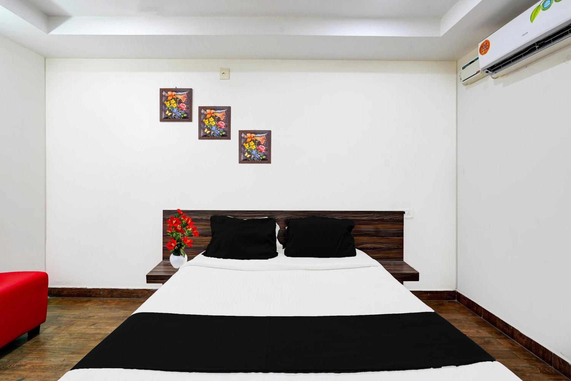 Hotel O Ambur Bagian luar foto