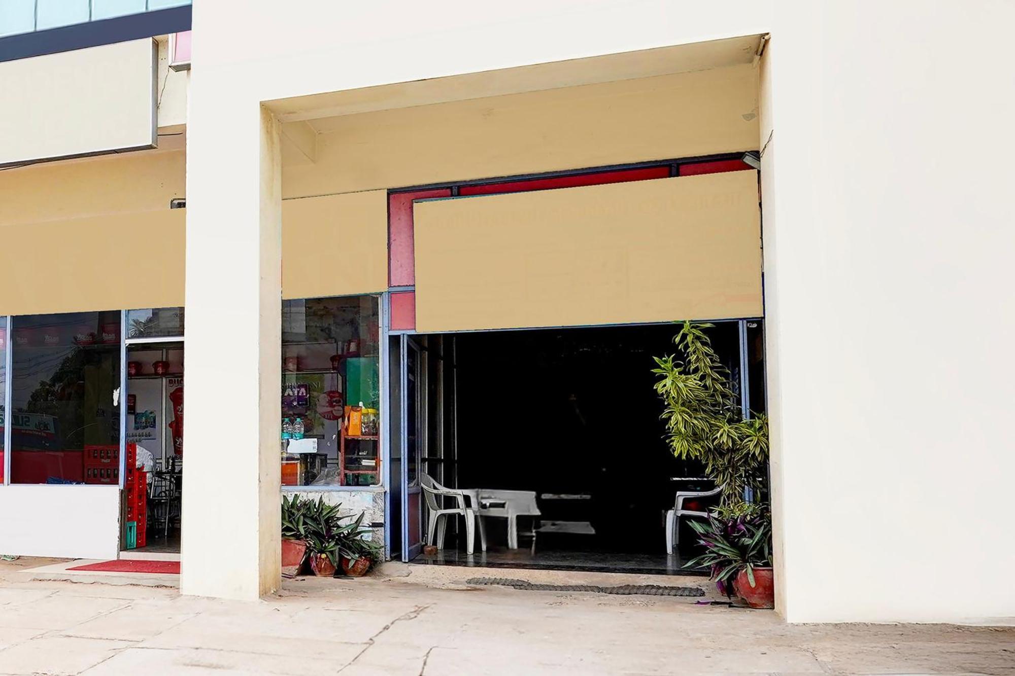Hotel O Ambur Bagian luar foto