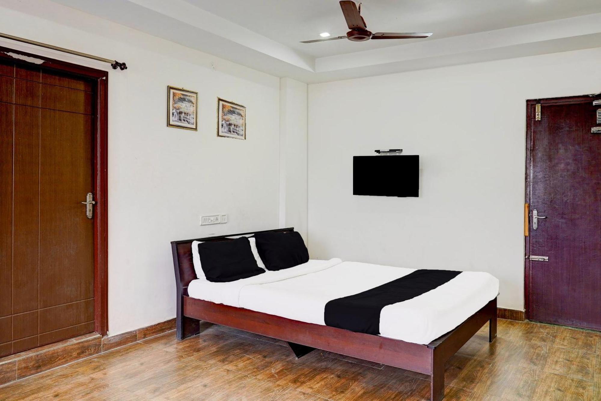 Hotel O Ambur Bagian luar foto